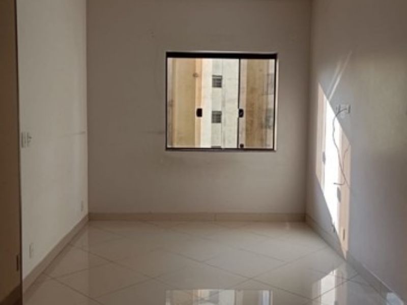 Apartamento à venda com 2 quartos, 79m² - Foto 1