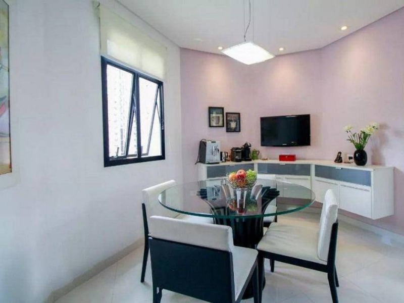 Apartamento à venda com 3 quartos, 201m² - Foto 8