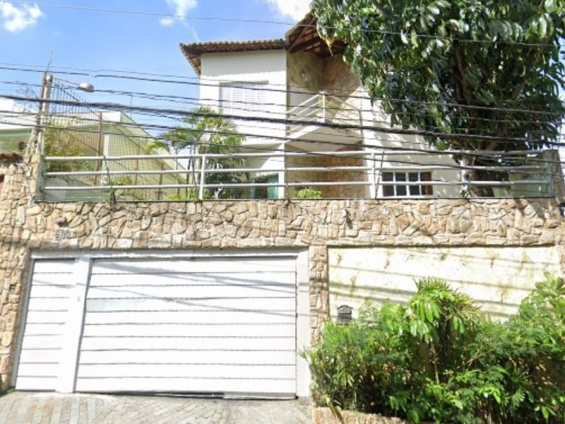 Casa à venda com 4 quartos, 350m² - Foto 1