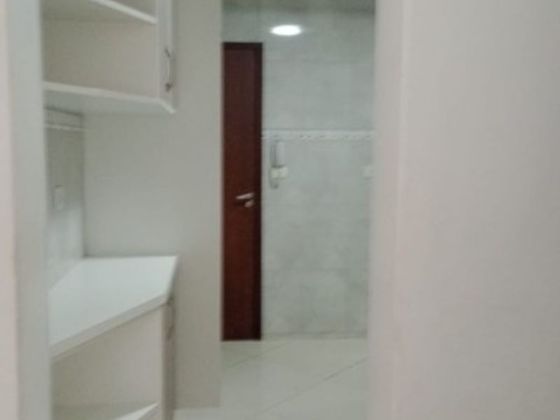 Apartamento à venda com 2 quartos, 79m² - Foto 18