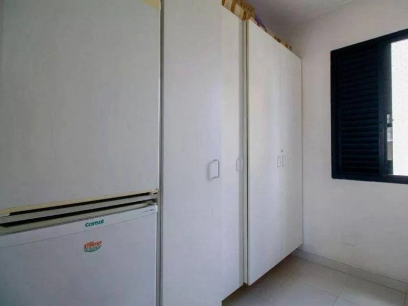 Apartamento à venda com 3 quartos, 201m² - Foto 35