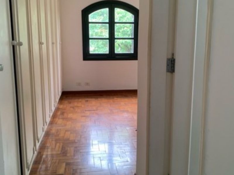 Casa à venda com 3 quartos, 250m² - Foto 8