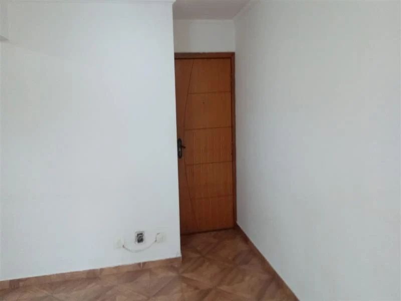 Apartamento à venda com 2 quartos, 74m² - Foto 2