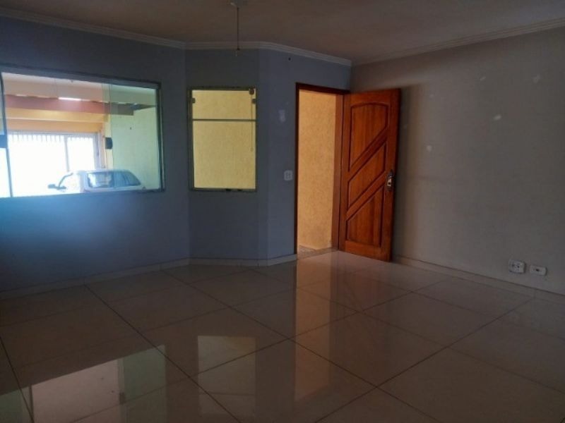 Casa à venda com 3 quartos, 130m² - Foto 3