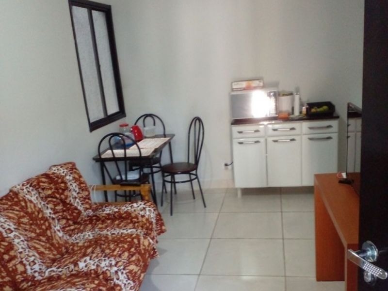 Apartamento à venda com 2 quartos, 42m² - Foto 2