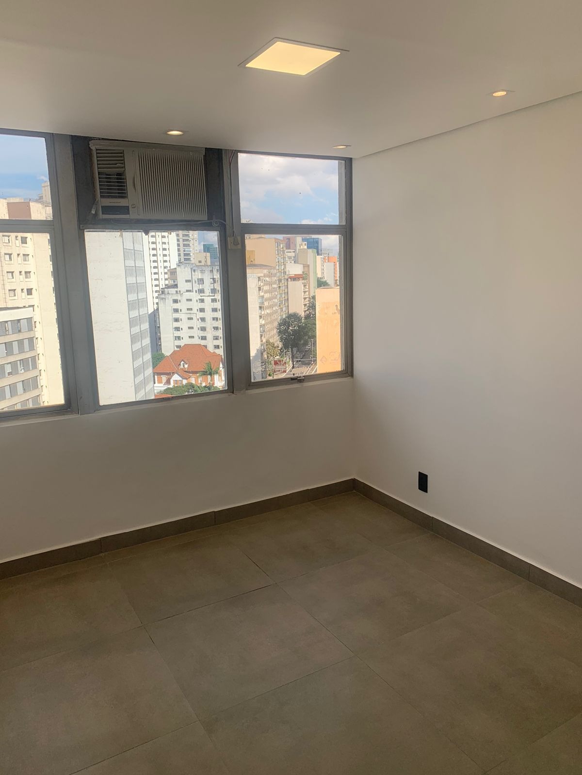 Conjunto Comercial-Sala à venda, 95m² - Foto 17