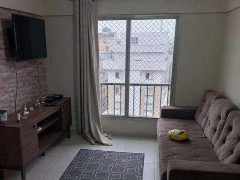 Apartamento à venda com 2 quartos, 70m² - Foto 2