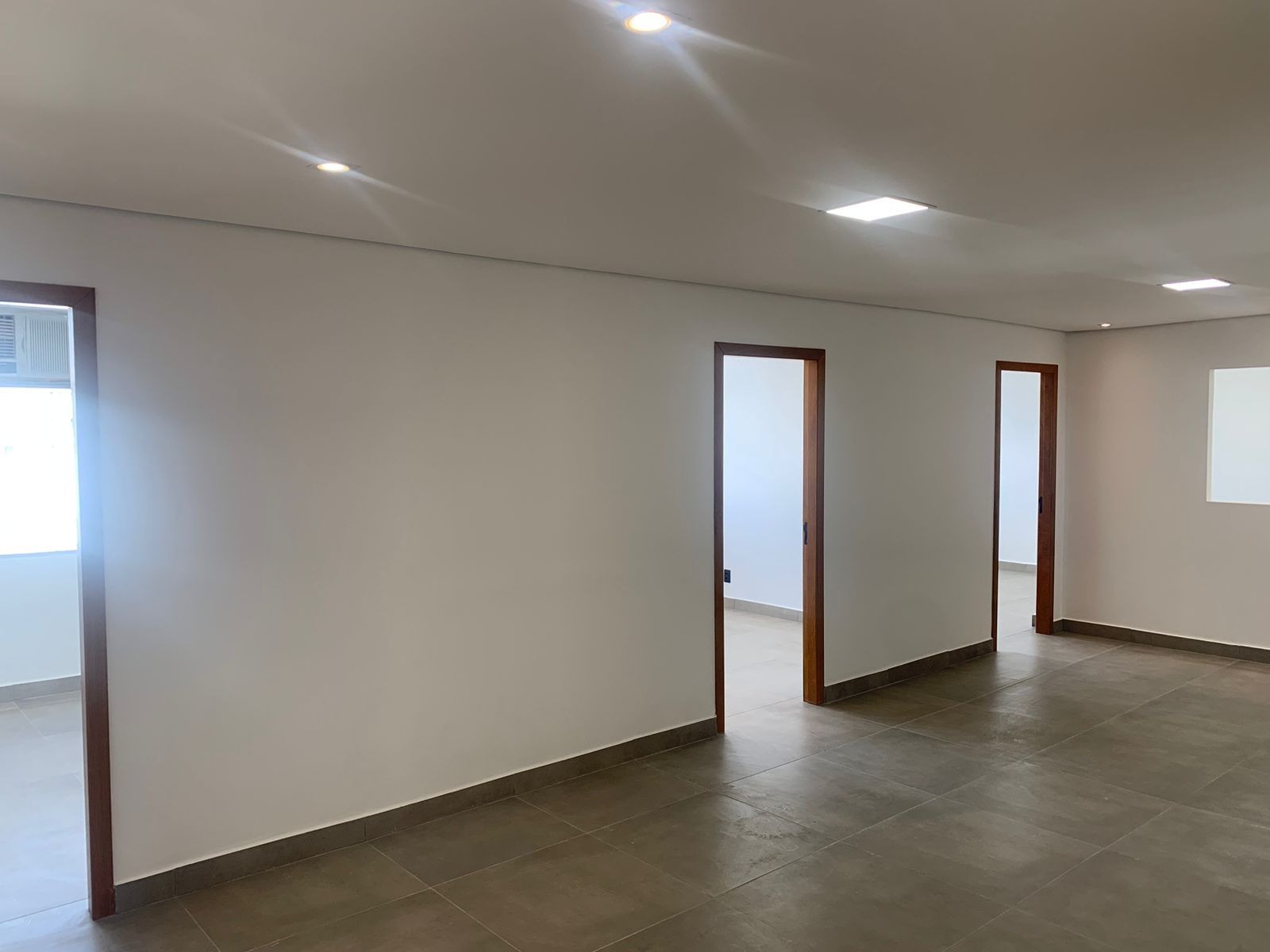 Conjunto Comercial-Sala à venda, 95m² - Foto 1