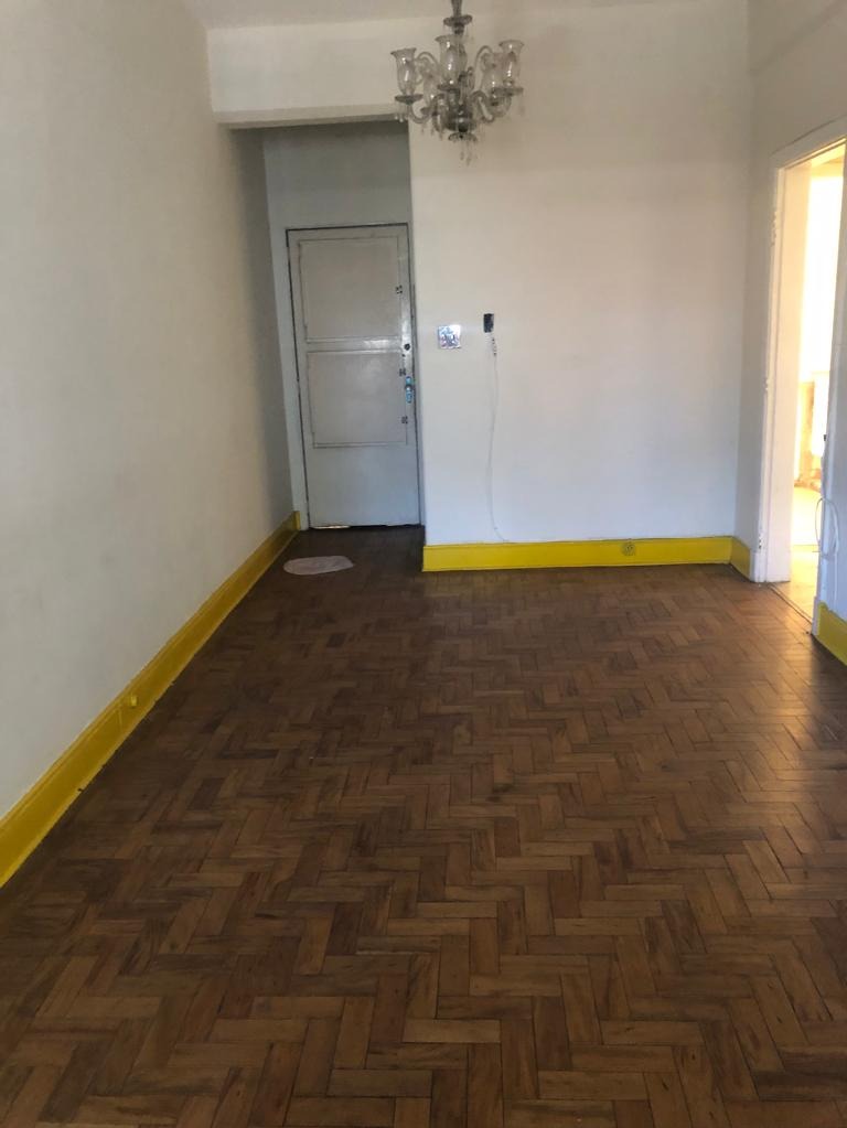 Apartamento à venda com 1 quarto, 65m² - Foto 2