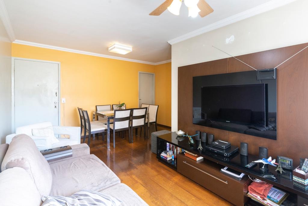 Apartamento à venda com 3 quartos, 80m² - Foto 3