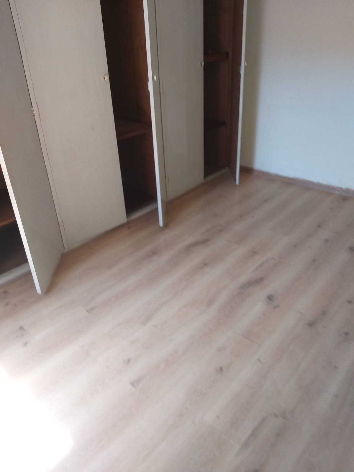 Apartamento à venda com 2 quartos, 78m² - Foto 2