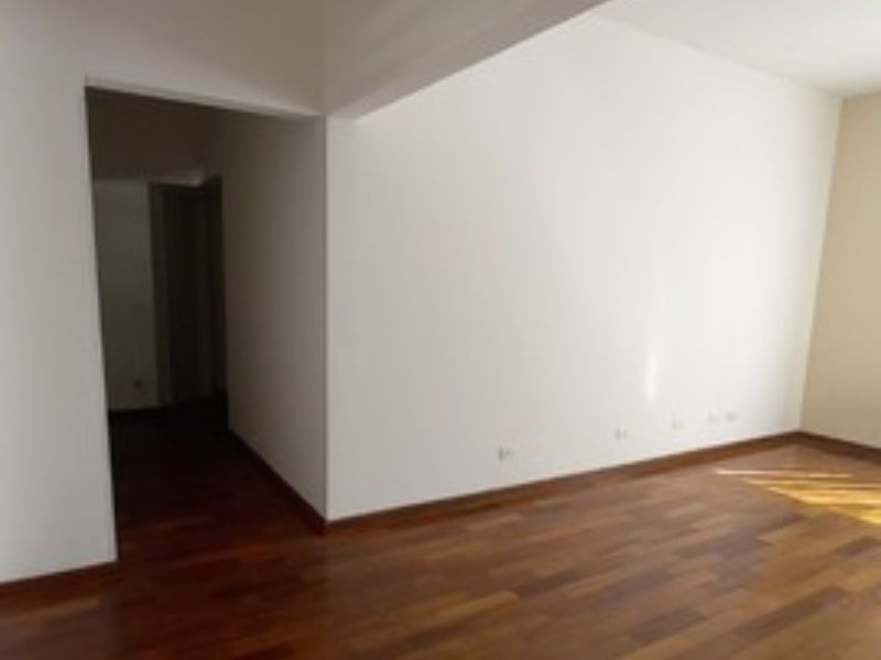 Apartamento à venda com 3 quartos, 102m² - Foto 3