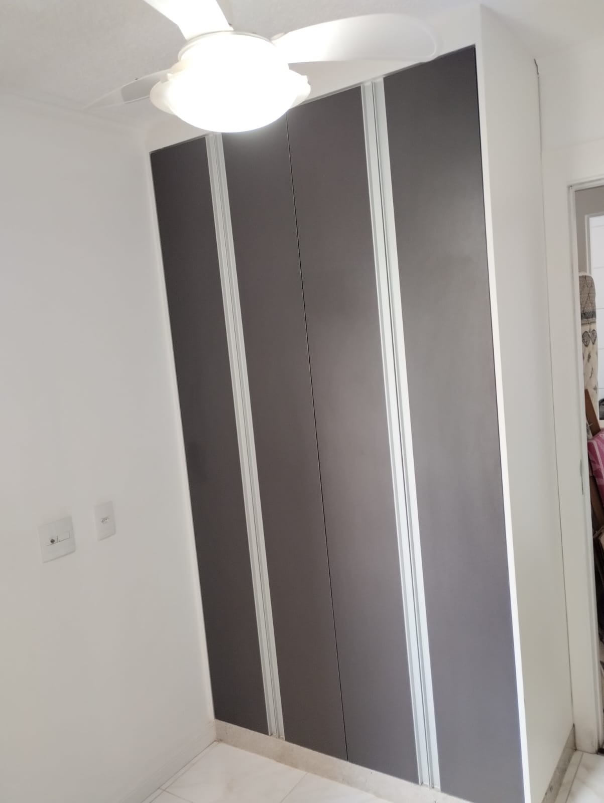 Apartamento à venda com 2 quartos, 42m² - Foto 12