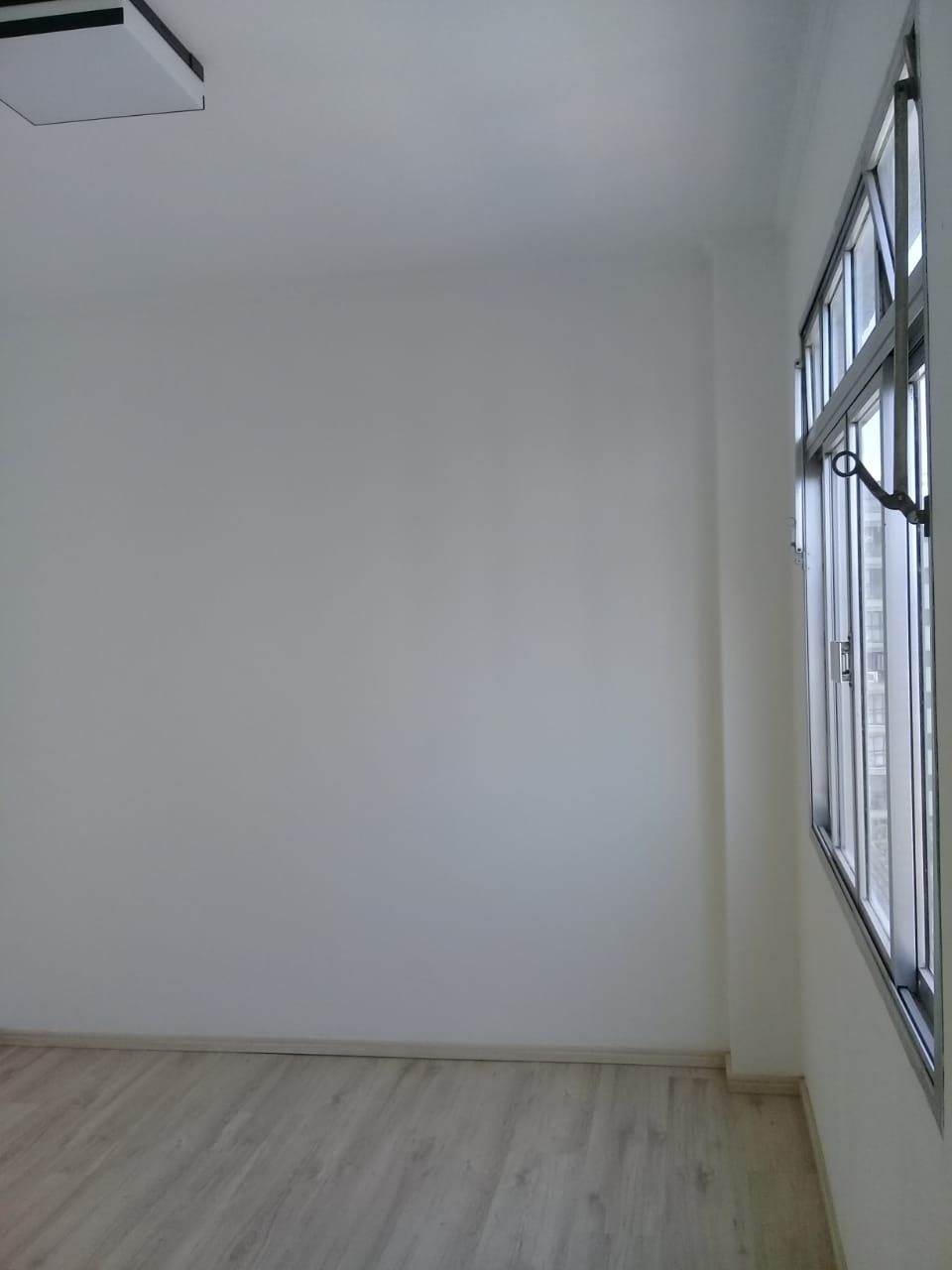 Apartamento à venda com 1 quarto, 58m² - Foto 6