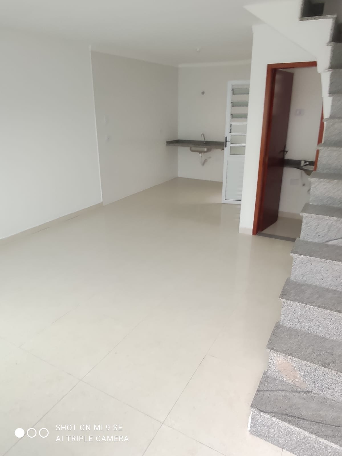 Apartamento à venda com 2 quartos, 70m² - Foto 11