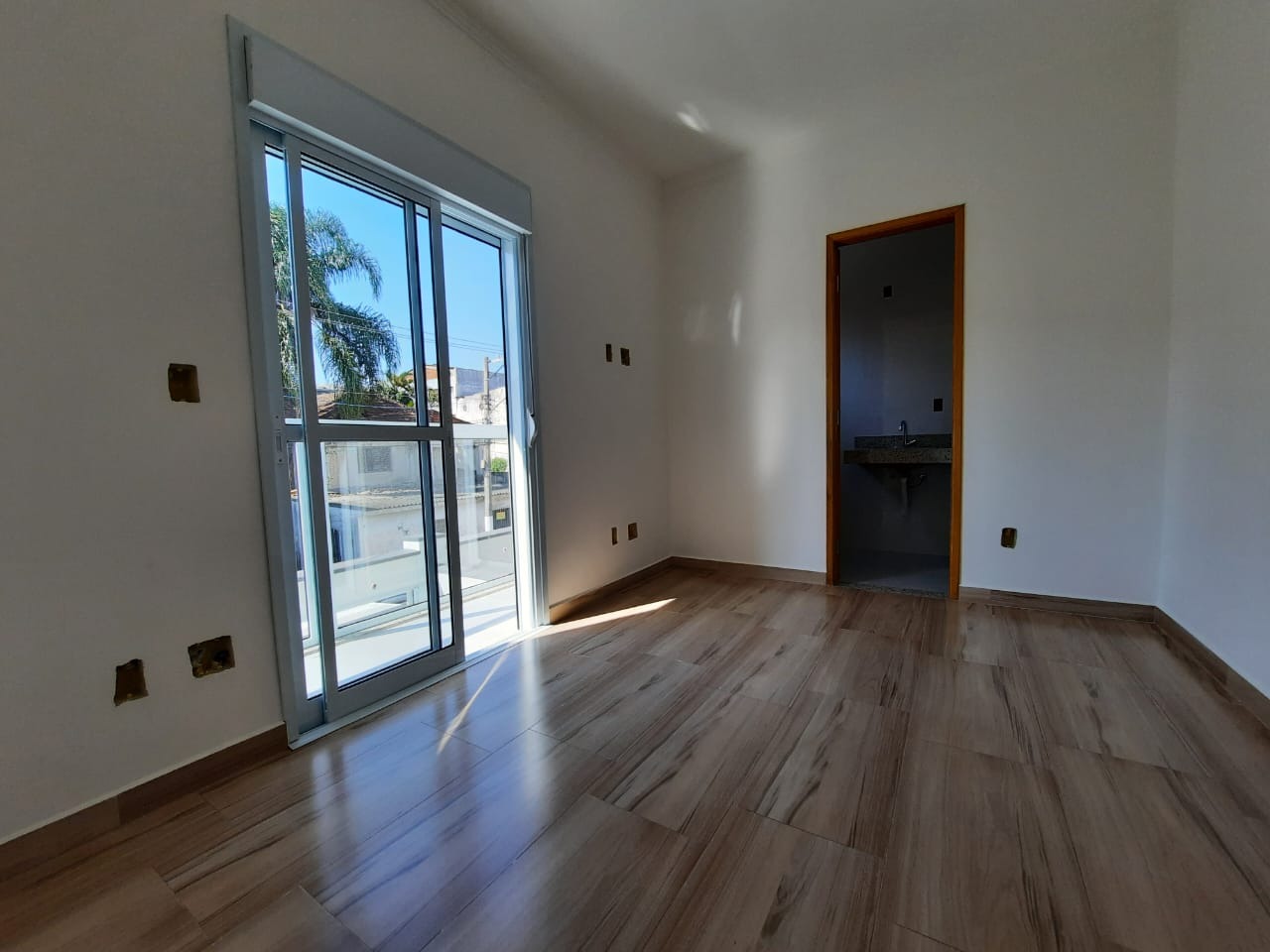 Casa à venda com 3 quartos, 90m² - Foto 8