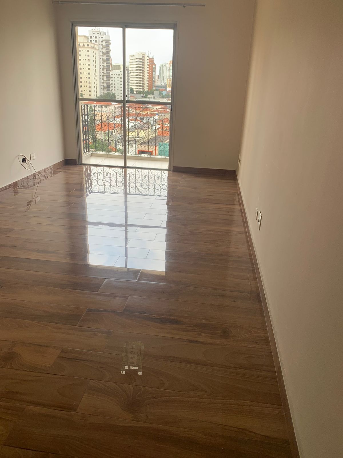 Apartamento à venda e aluguel com 3 quartos, 70m² - Foto 2