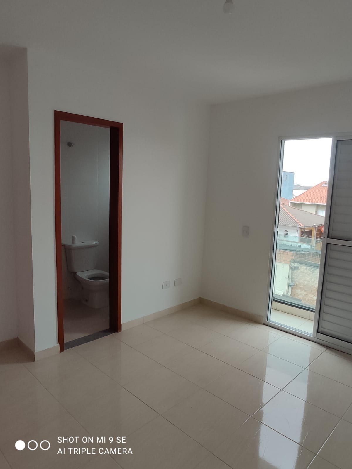 Apartamento à venda com 2 quartos, 70m² - Foto 9