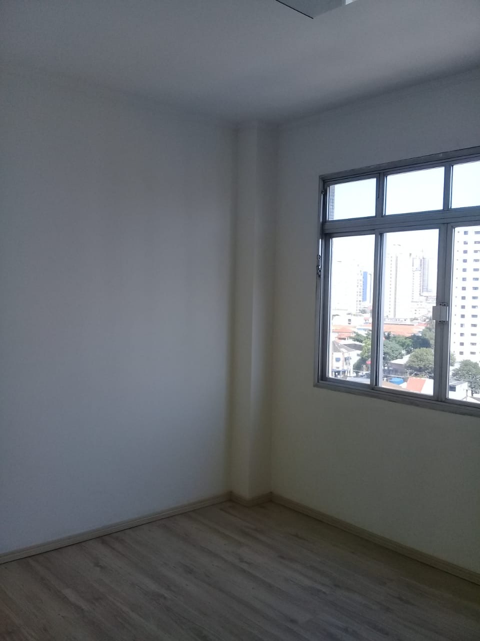 Apartamento à venda com 1 quarto, 58m² - Foto 5