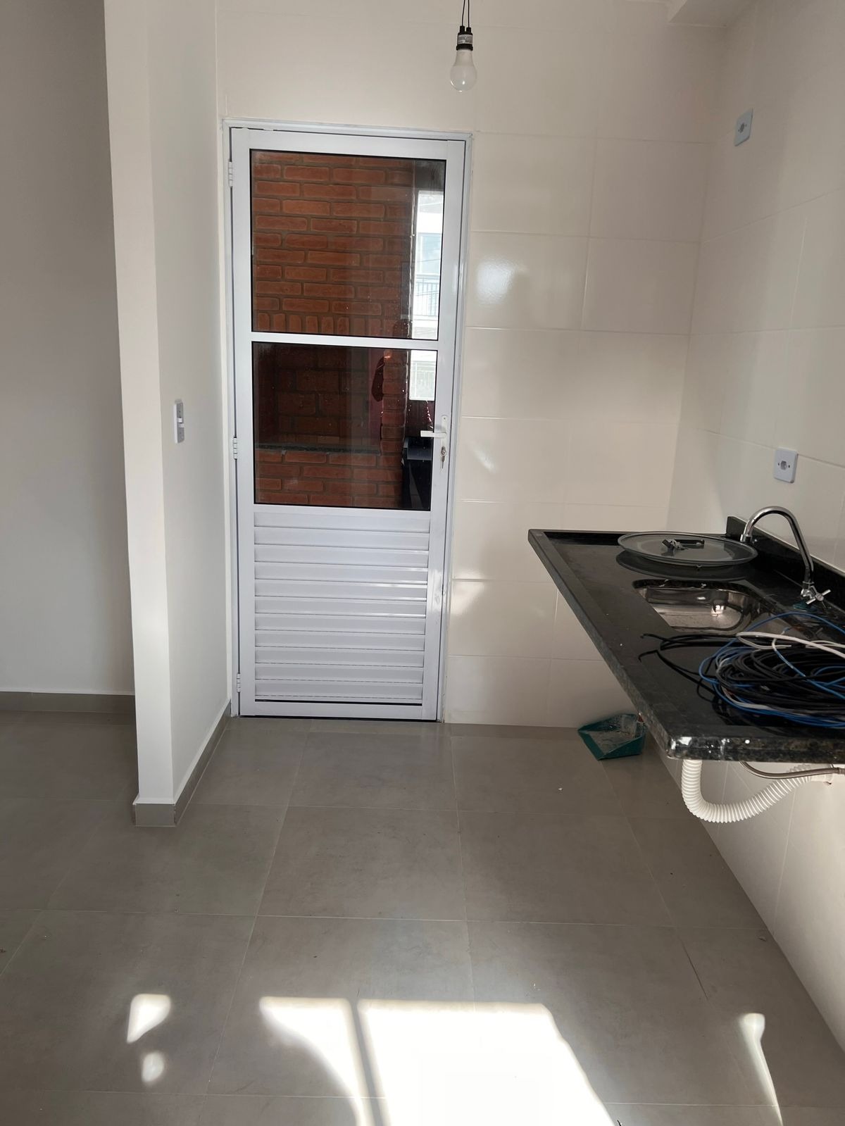 Apartamento à venda com 2 quartos, 65m² - Foto 13