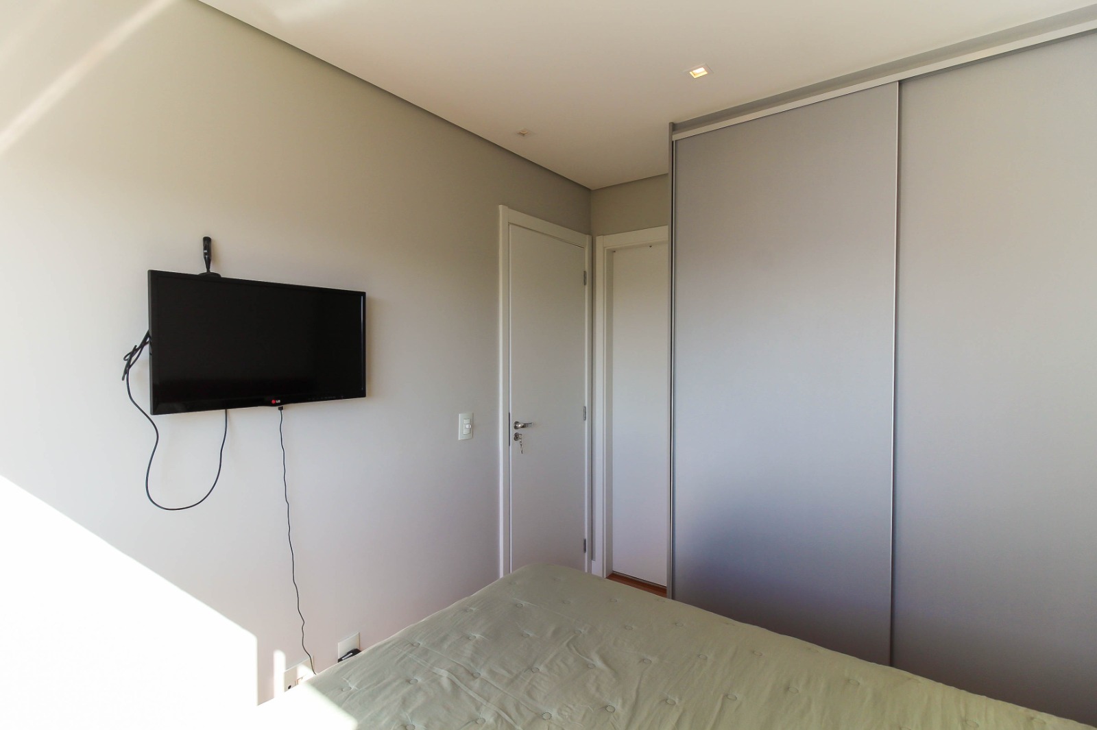 Apartamento à venda com 2 quartos, 67m² - Foto 23