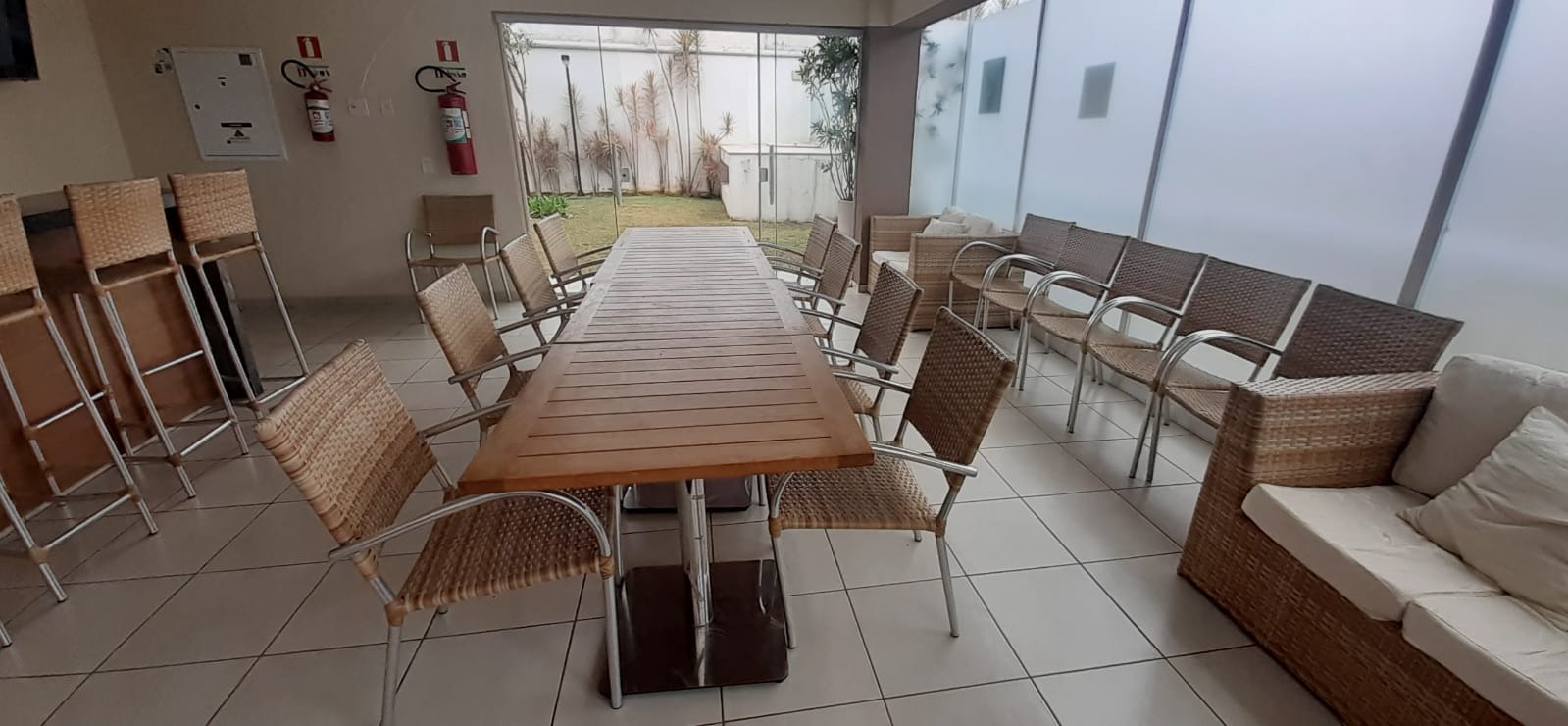 Apartamento à venda com 2 quartos, 49m² - Foto 32