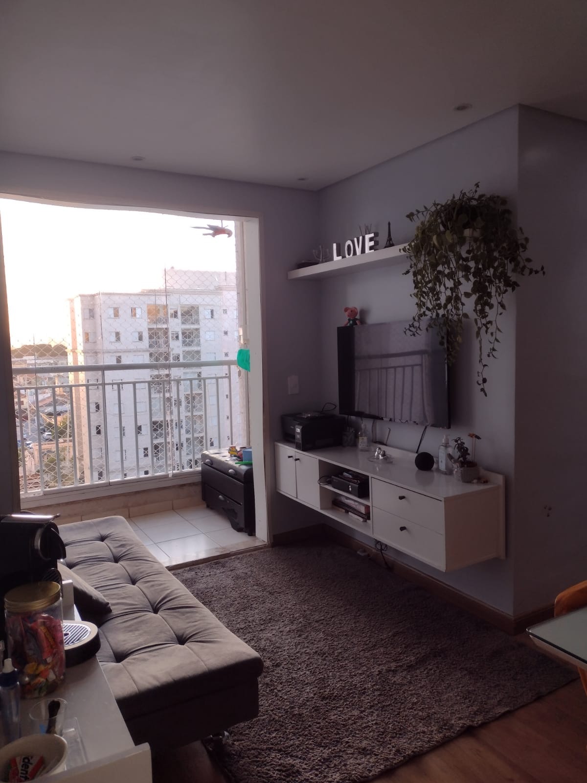 Apartamento à venda com 2 quartos, 58m² - Foto 1