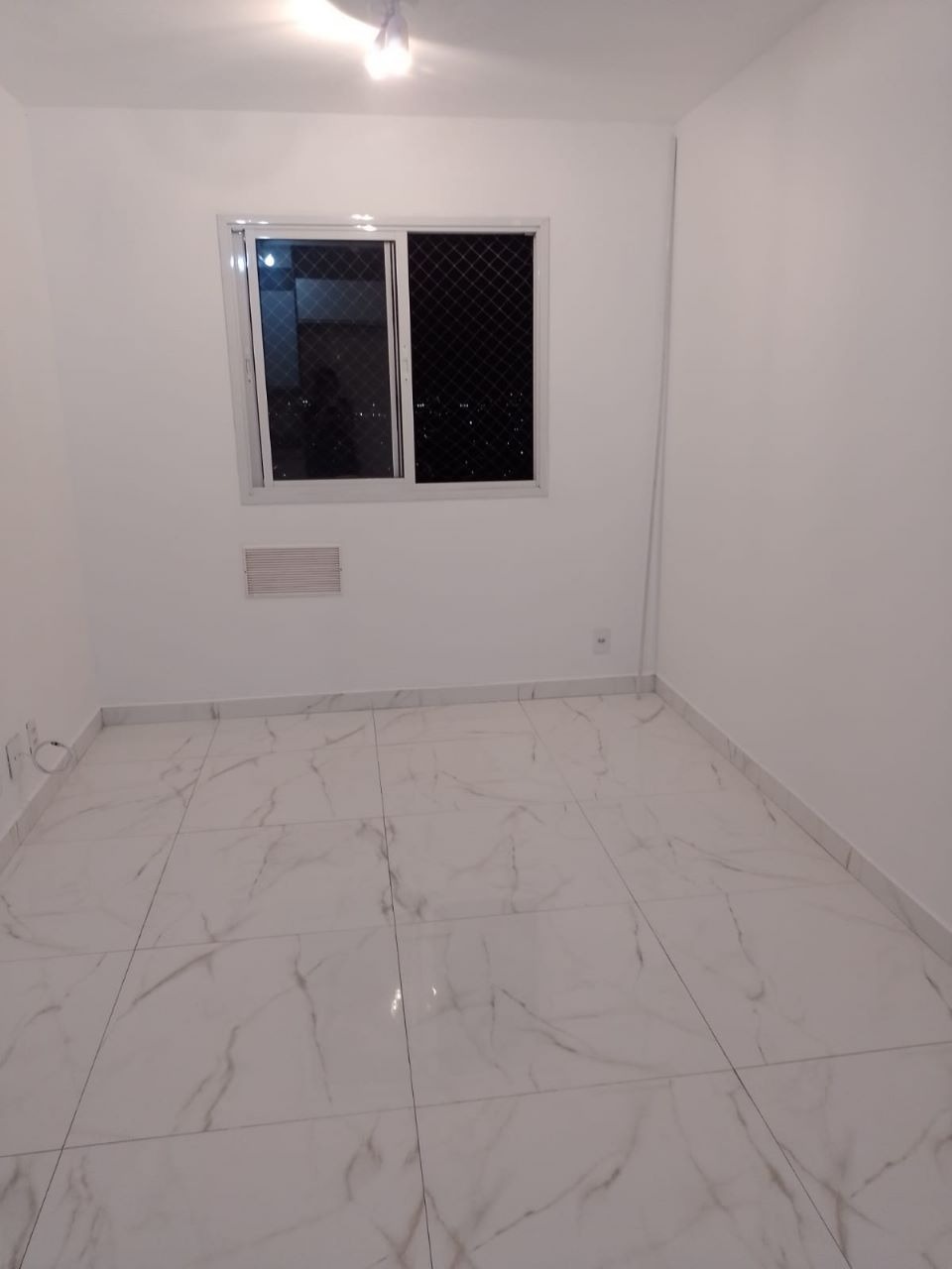 Apartamento à venda com 2 quartos, 40m² - Foto 1