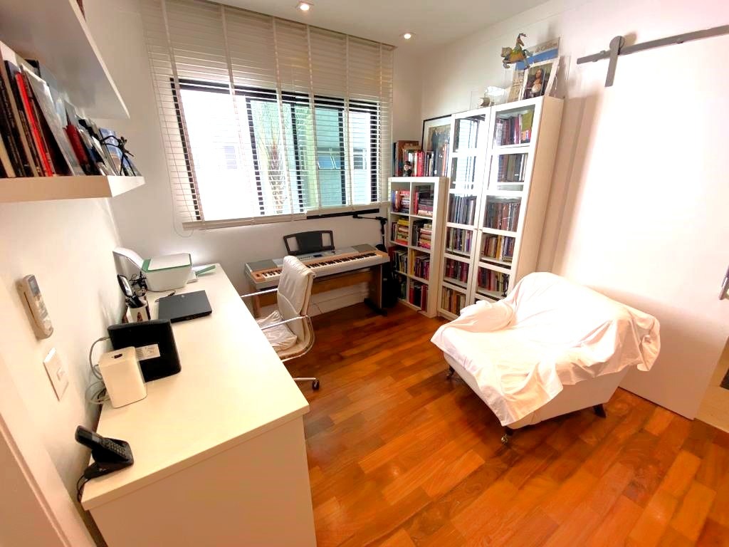 Apartamento à venda com 4 quartos, 246m² - Foto 18