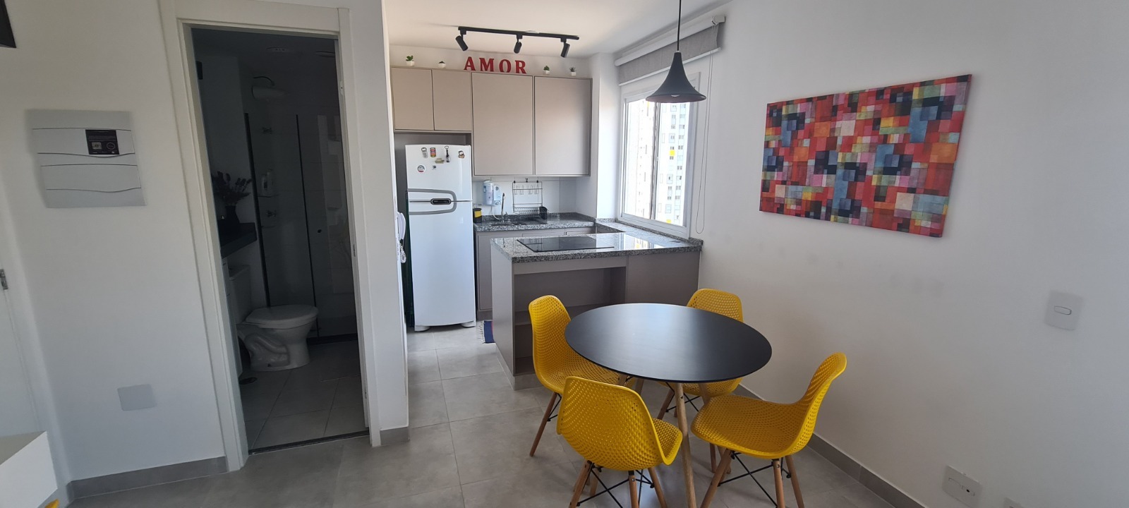 Apartamento à venda com 1 quarto, 24m² - Foto 2