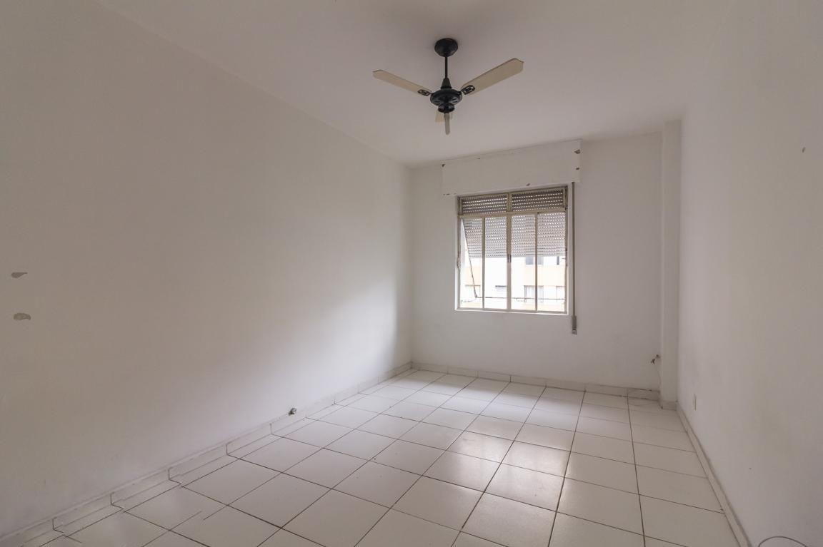 Apartamento à venda com 1 quarto, 28m² - Foto 2