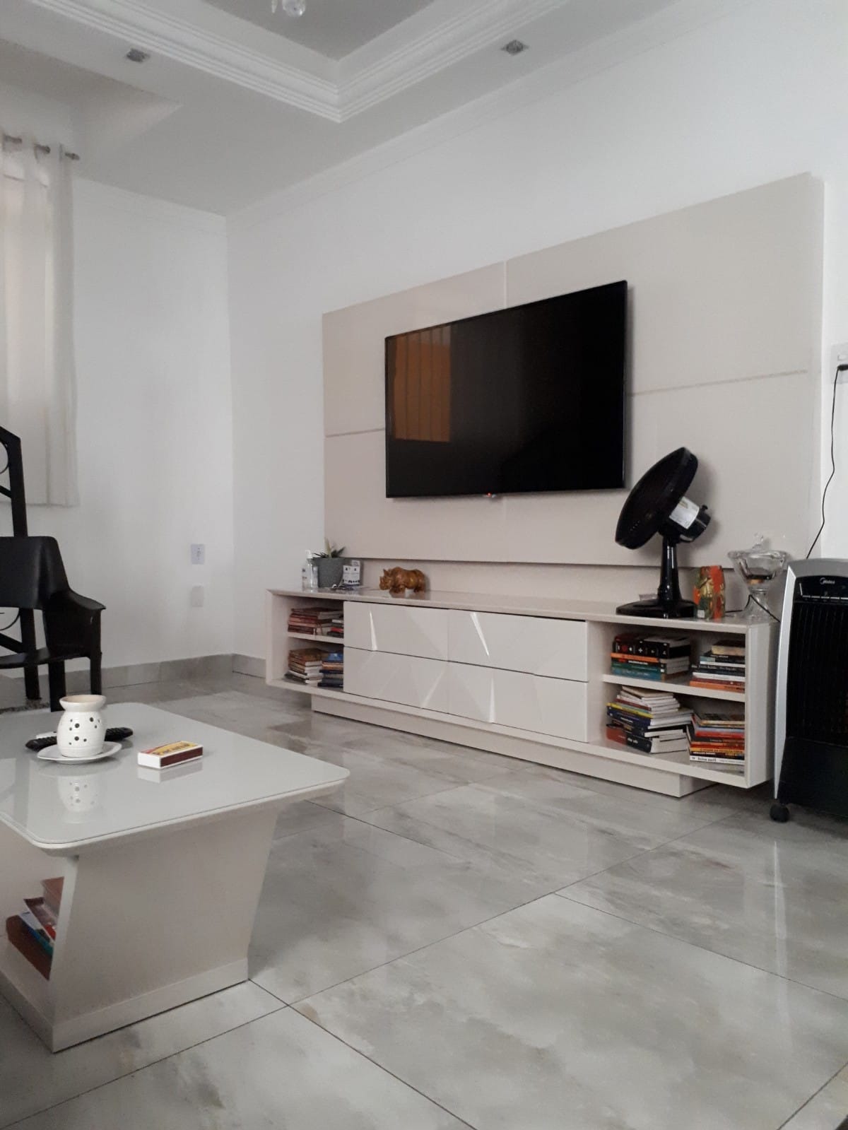 Casa à venda com 4 quartos, 300m² - Foto 4