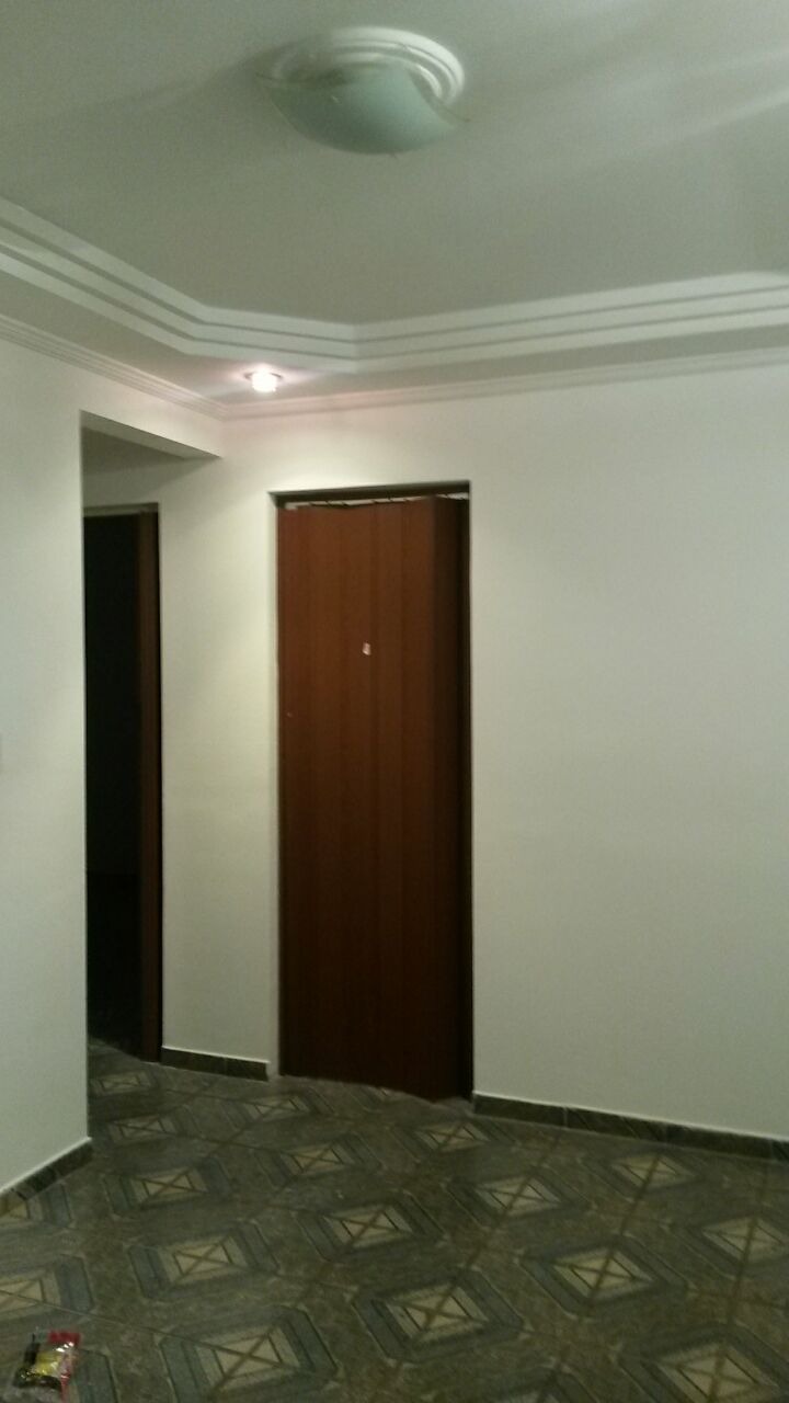 Apartamento à venda com 2 quartos, 50m² - Foto 2