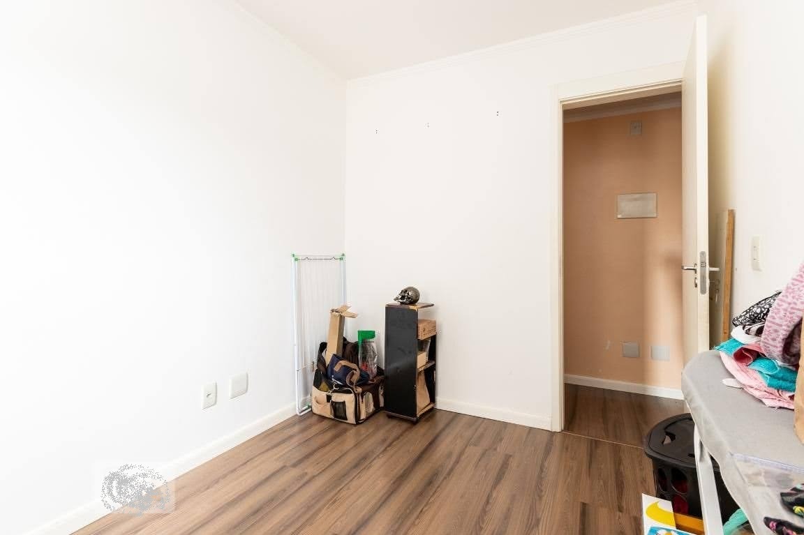 Apartamento à venda com 2 quartos, 49m² - Foto 17