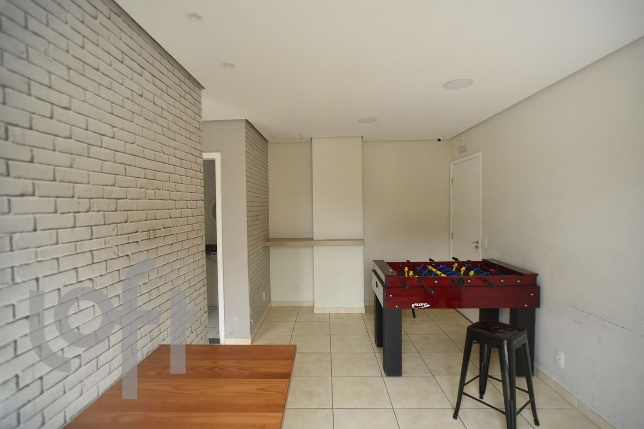 Apartamento à venda com 2 quartos, 40m² - Foto 15