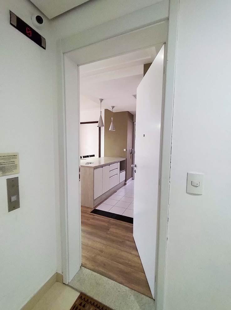 Apartamento à venda com 3 quartos, 68m² - Foto 12