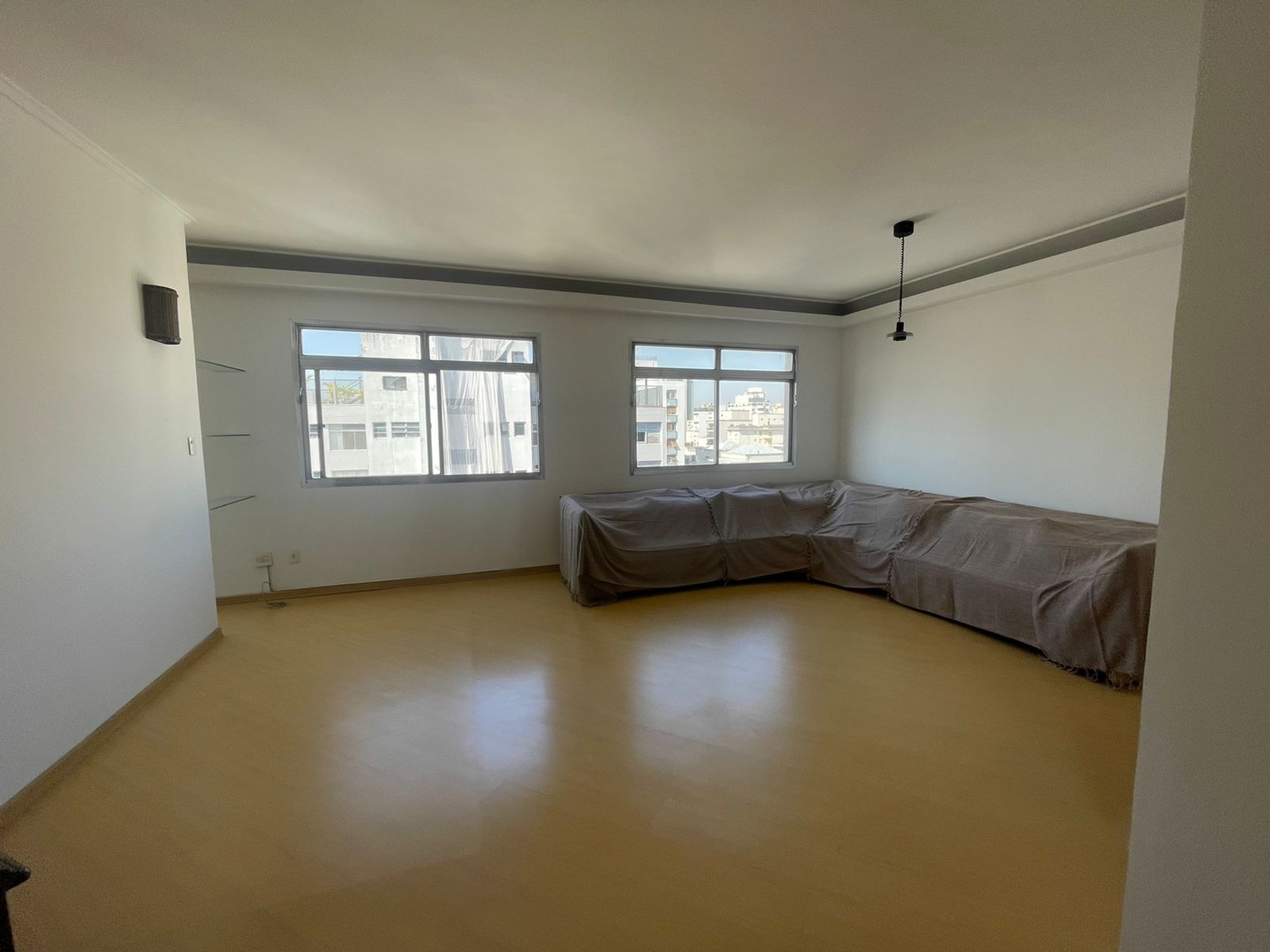 Apartamento à venda com 3 quartos, 230m² - Foto 47