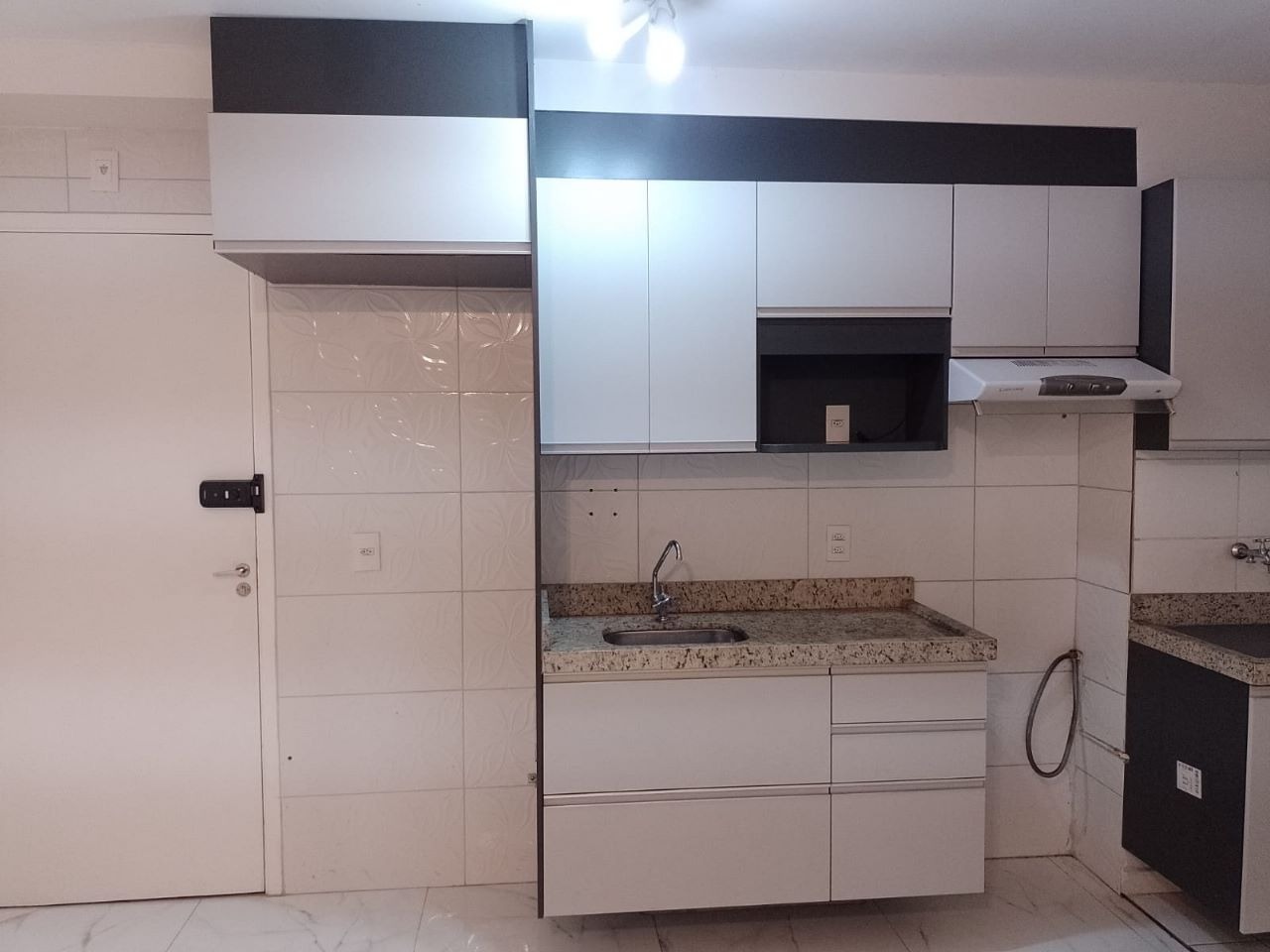 Apartamento à venda com 2 quartos, 40m² - Foto 3