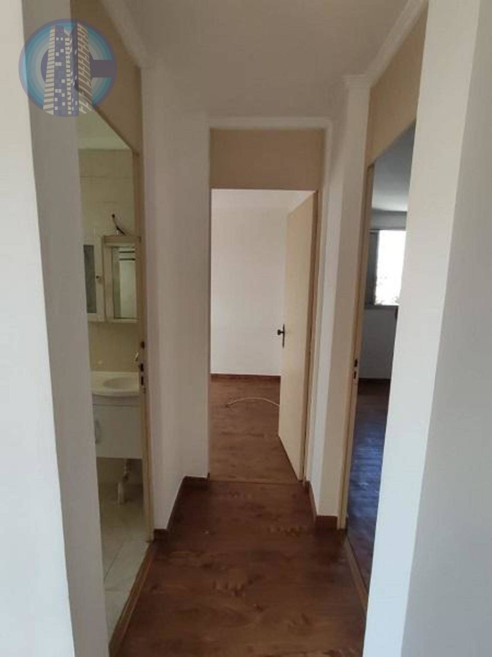 Apartamento à venda com 2 quartos, 56m² - Foto 3