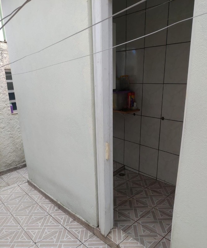 Casa à venda com 2 quartos, 147m² - Foto 13