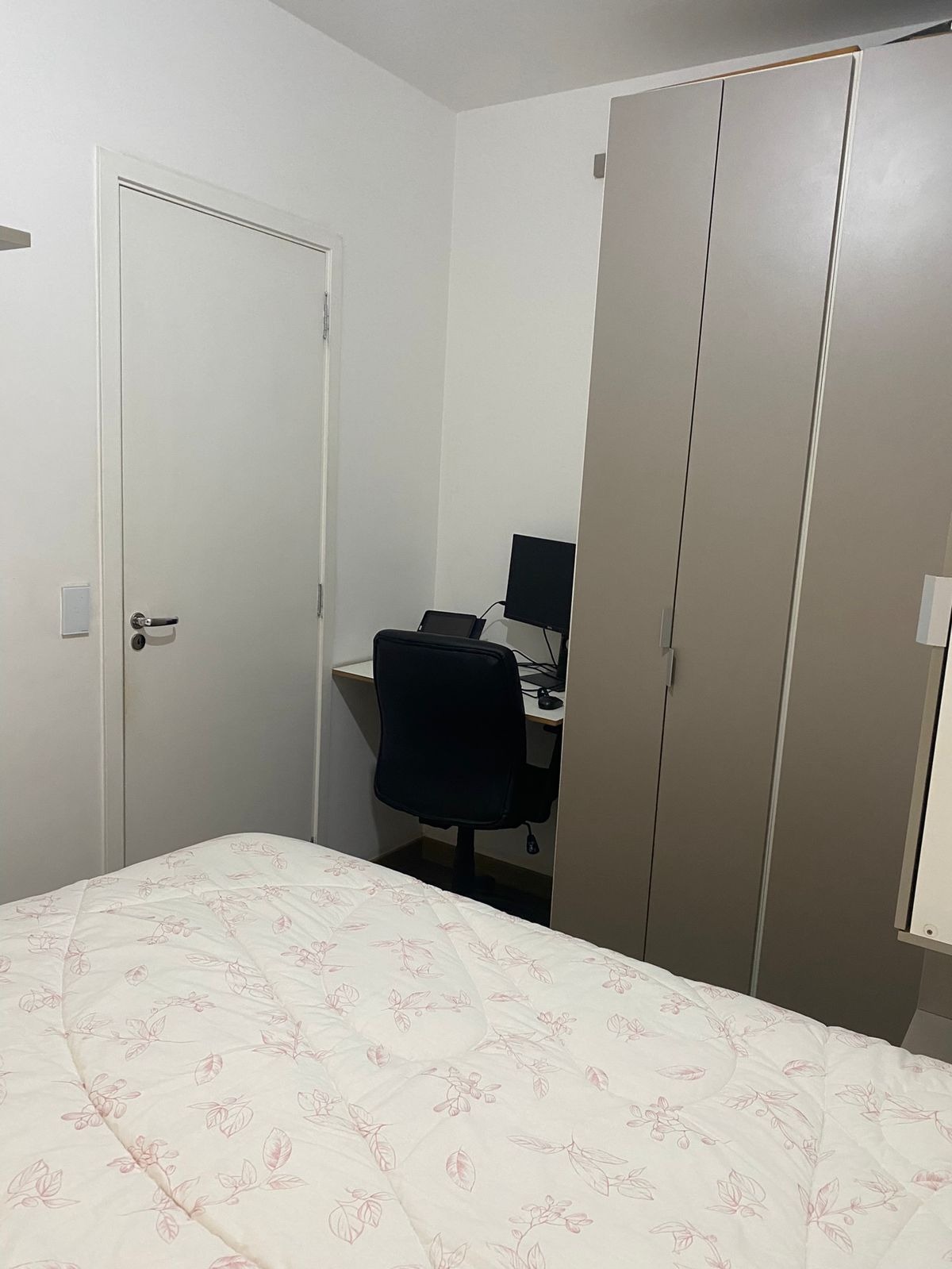 Apartamento à venda com 1 quarto, 33m² - Foto 11