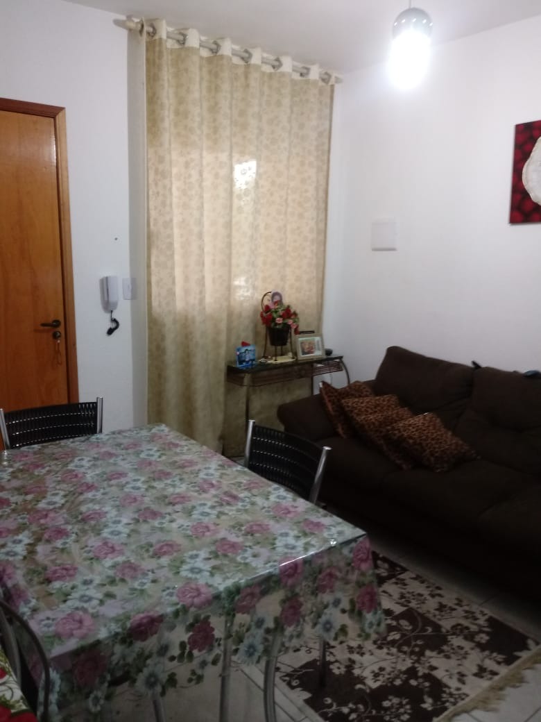 Apartamento à venda com 1 quarto, 33m² - Foto 2