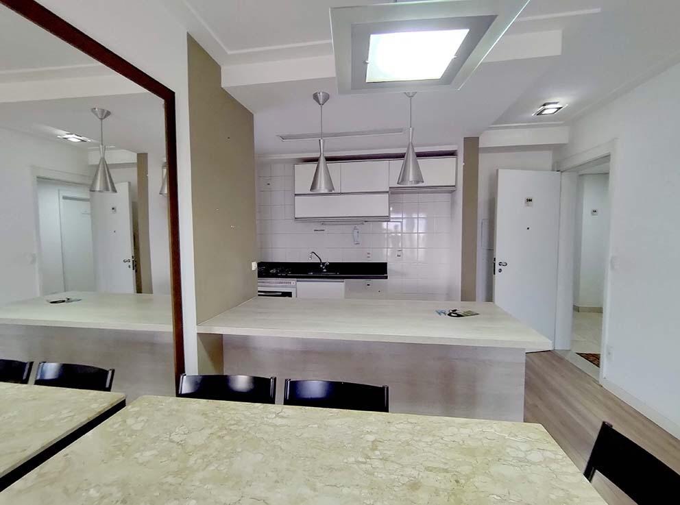 Apartamento à venda com 3 quartos, 68m² - Foto 7