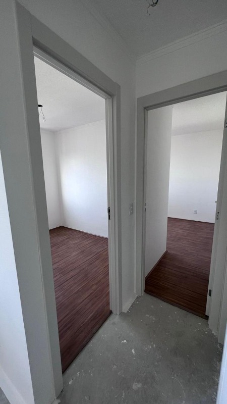 Apartamento à venda com 2 quartos, 40m² - Foto 10