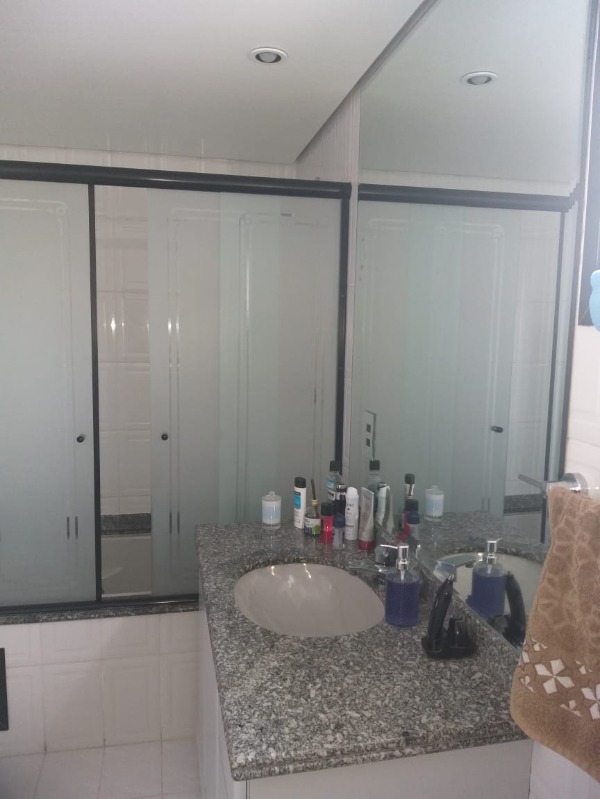 Apartamento à venda com 3 quartos, 137m² - Foto 29