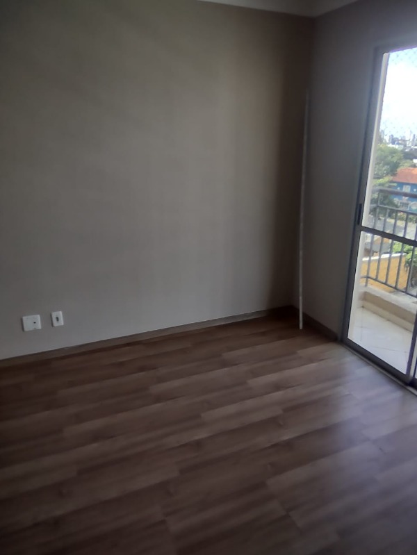 Apartamento à venda com 2 quartos, 57m² - Foto 3