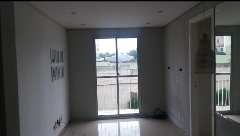 Apartamento à venda com 2 quartos, 42m² - Foto 1