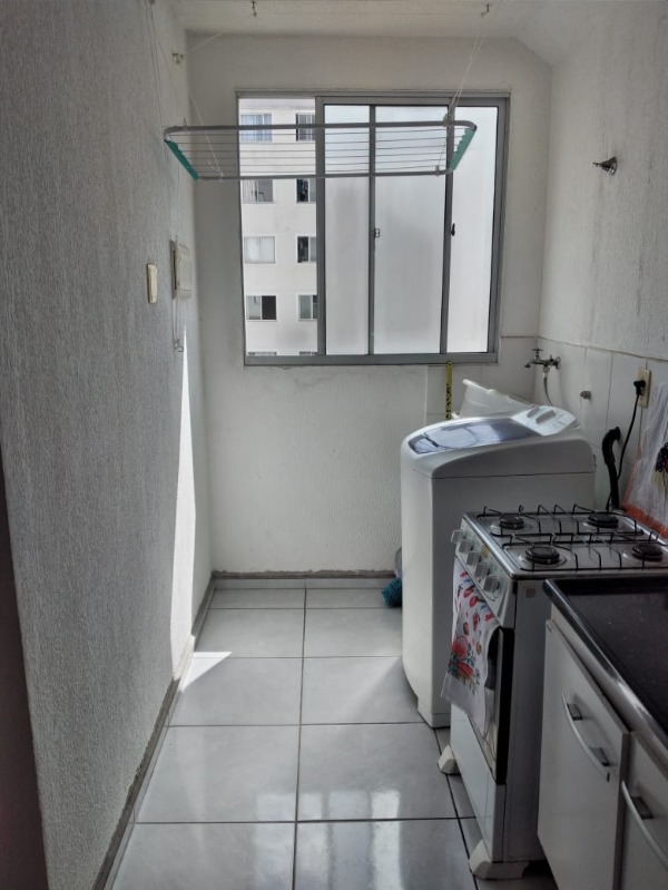 Apartamento à venda com 2 quartos, 45m² - Foto 4