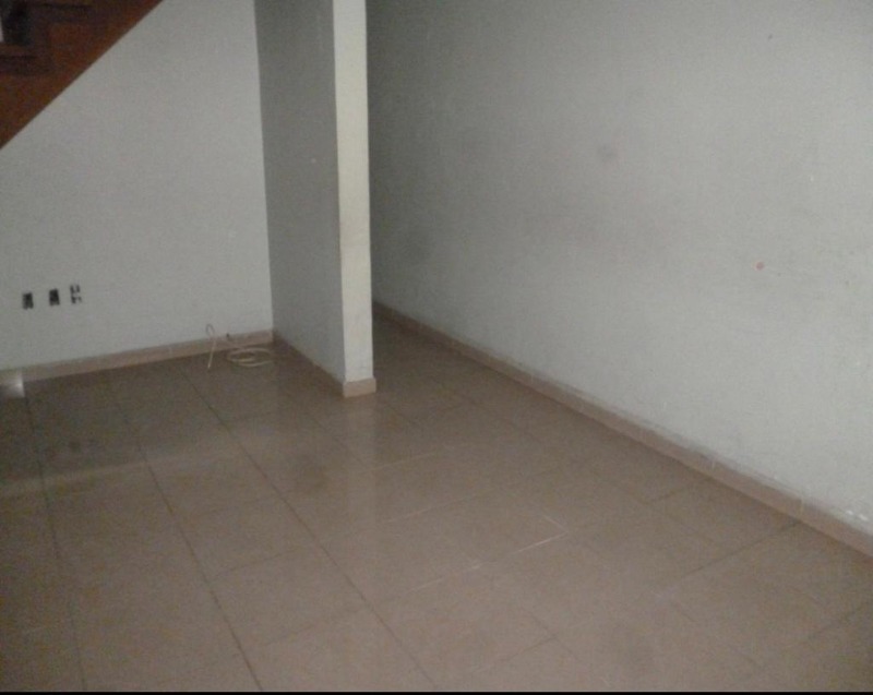 Casa à venda com 6 quartos, 300m² - Foto 24