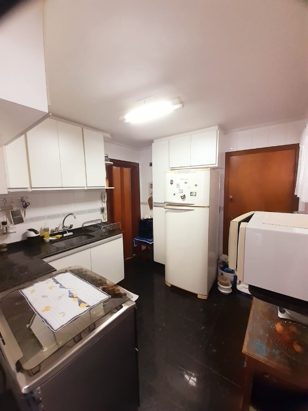 Apartamento à venda com 2 quartos, 107m² - Foto 7